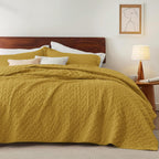 Quilts Queen Size - Grey Bedspreads Queen Size with Basket Weave Pattern, Soft Quilt Bedding Set, Lightweight Comforter Set Coverlet for All Seasons with 2 Pillow Shams (90" x 96") | Skin-Friendly Soft, All-Season Comfort, Breathable
