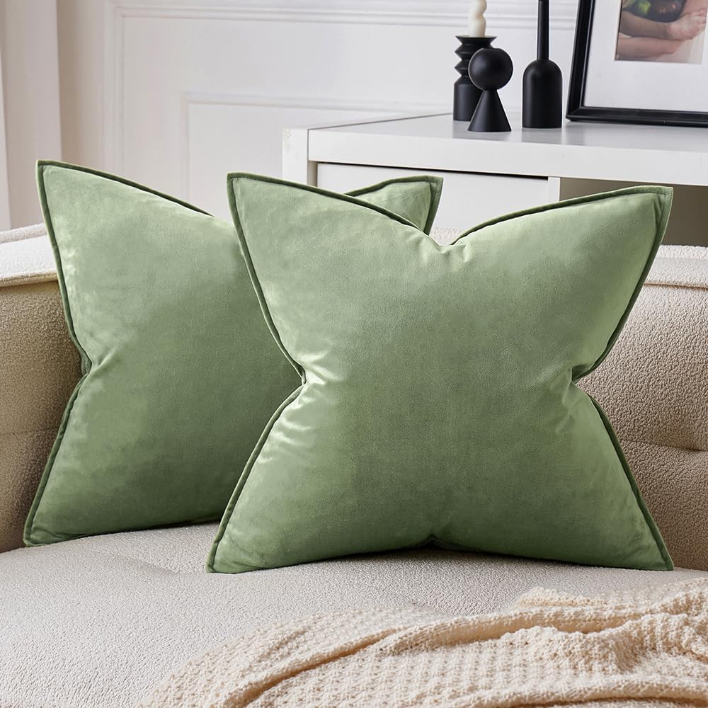 MIULEE Brown Velvet Throw Pillow Covers 20x20 Soft Decorative Solid Square Cushion Cases Pack of 2 Modern Luxury Home Decor for Couch, Sofa, Bedroom