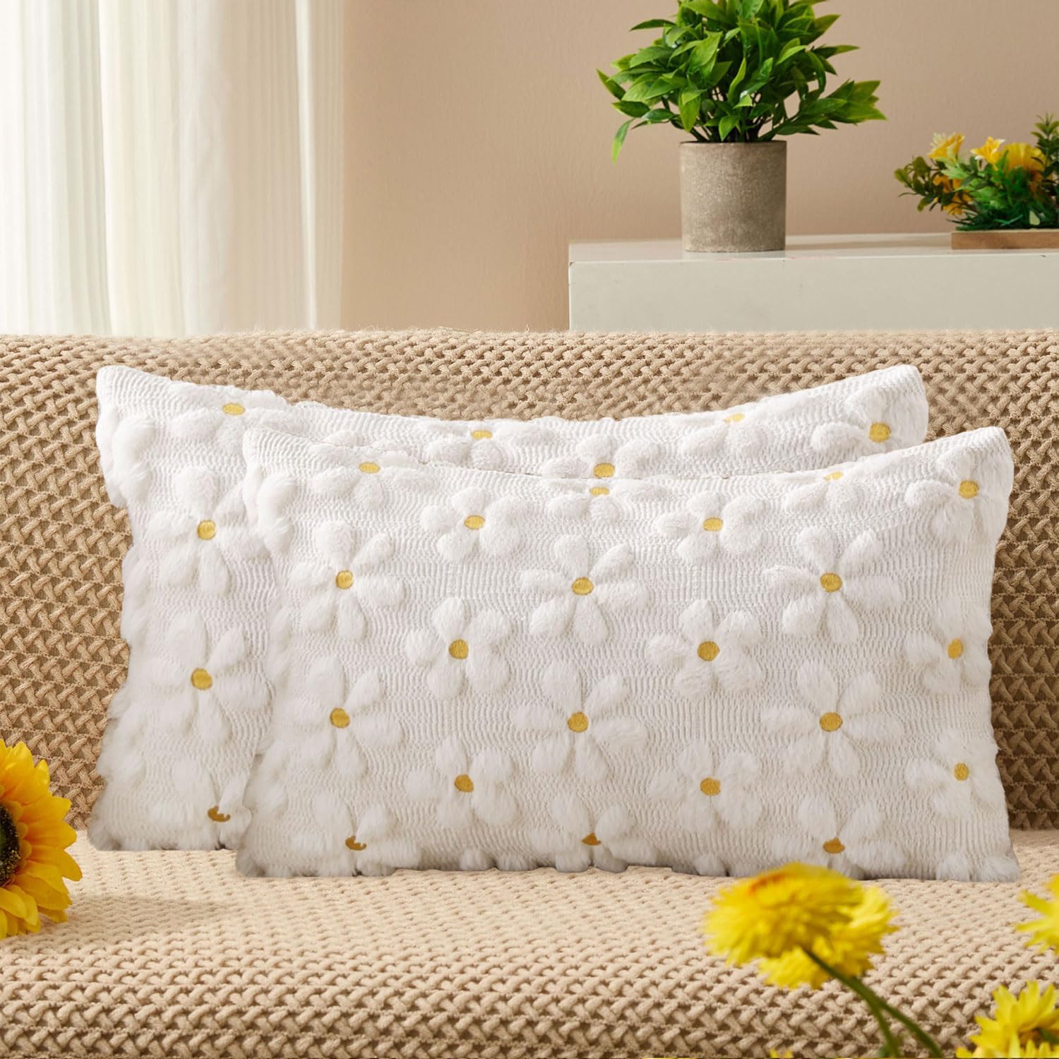DFXSZ Spring Summer Pillow Covers 18x18 inch Set of 2 Farmhouse Decor Yellow Color Flower Heart Sunflower Soft Plush Faux Fur Jacquard Throw Pillows for Sofa Holiday Spring Home Decor PTK024C18