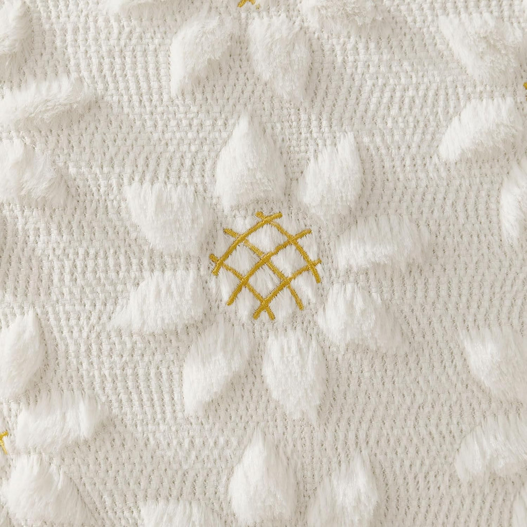 DFXSZ Spring Summer Pillow Covers 18x18 inch Set of 2 Farmhouse Decor Yellow Color Flower Heart Sunflower Soft Plush Faux Fur Jacquard Throw Pillows for Sofa Holiday Spring Home Decor PTK024C18