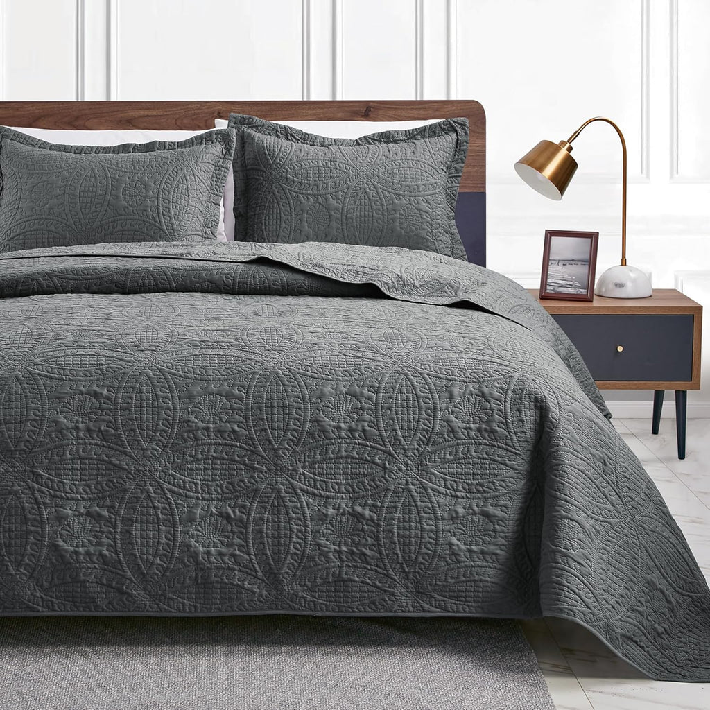 Love's cabin Quilts for Queen Bed Blue Bedspreads - Soft Bed Summer Lightweight Bedspread Comforter - Modern Style Coin Pattern Coverlet for All Season - 3 Pieces (1 Quilt, 2 Pillow Shams)