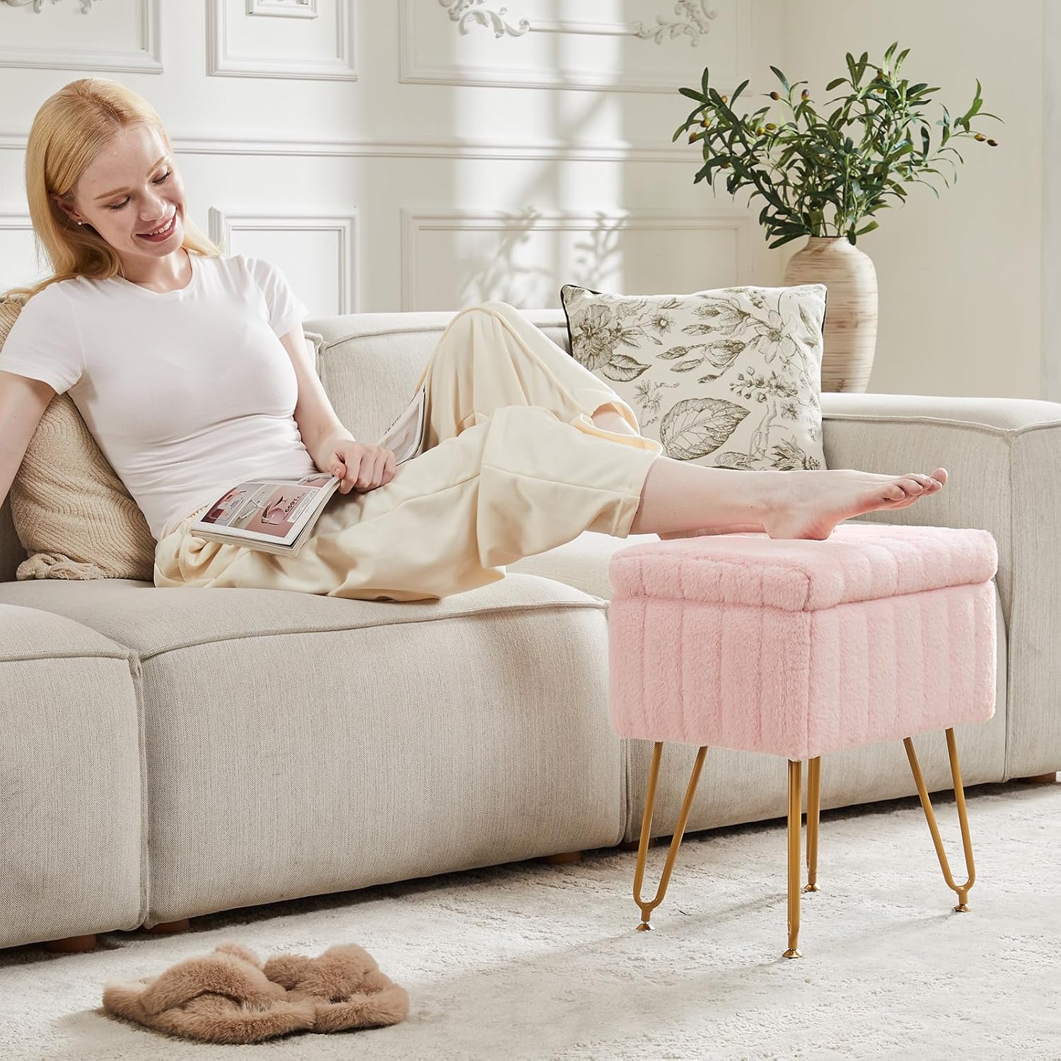 Vanity Stool Chair with Storage, 18.9”H x 16”L x 12.2”W Ottoman Chair Faux Fur Soft Padded Makeup Footstools Seat with 4 Metal Legs Anti-Slip Adjustable Feet for Make Up, Pink